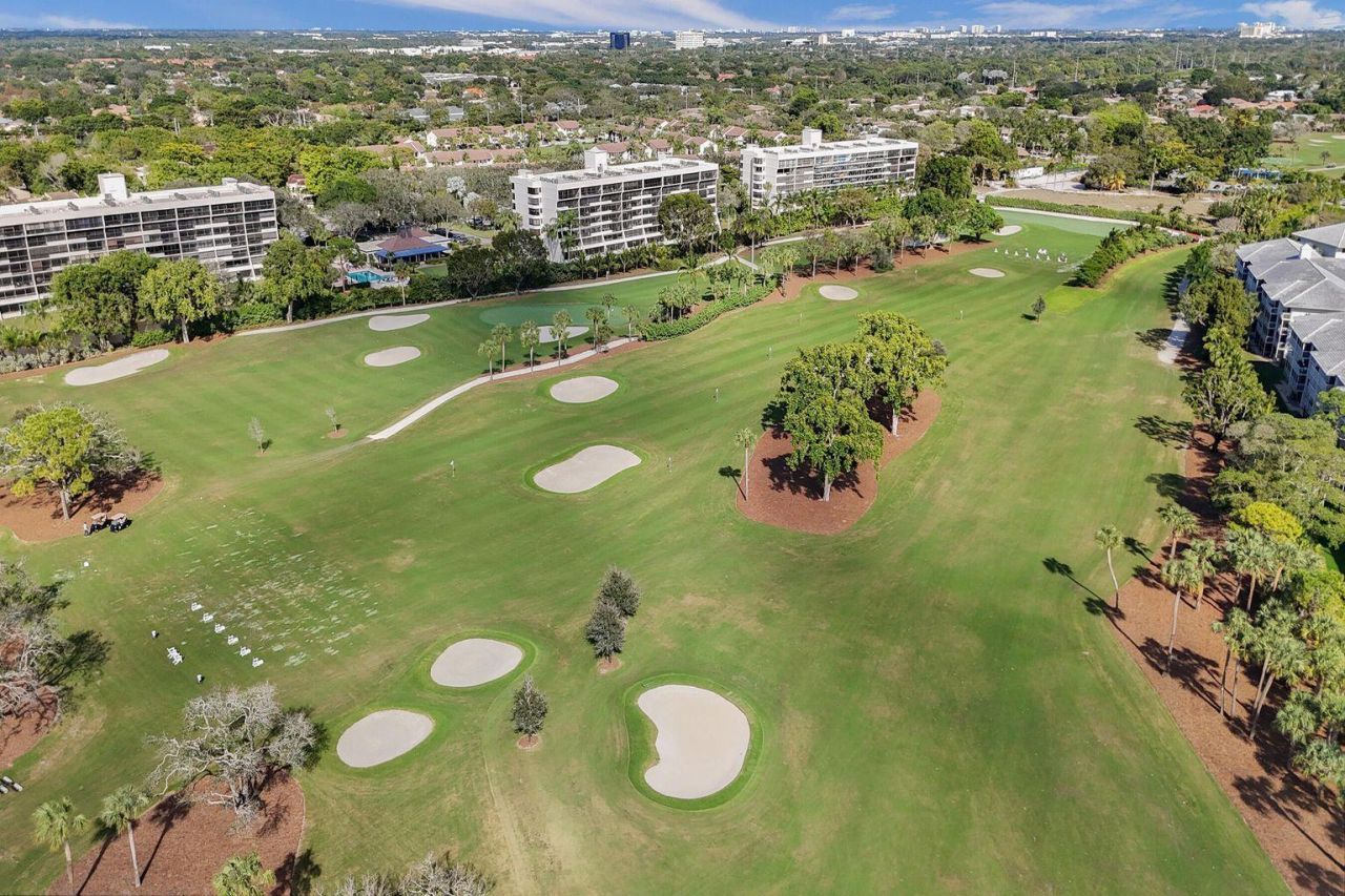 6193 Balboa Circle, Unit 201, Boca Raton, FL 33433 Photo