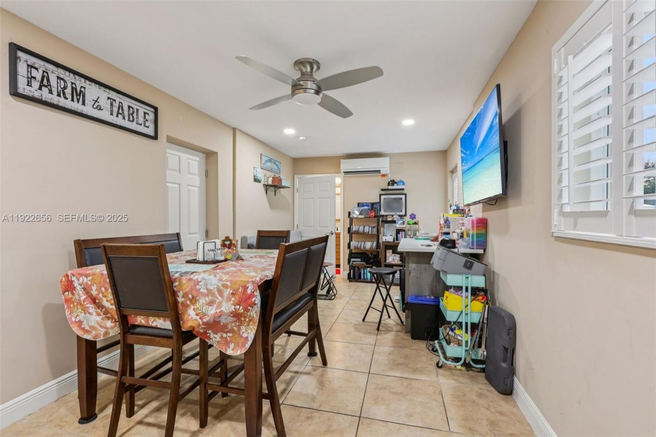 6003 NW 74th Ave, Tamarac, FL 33321 Photo