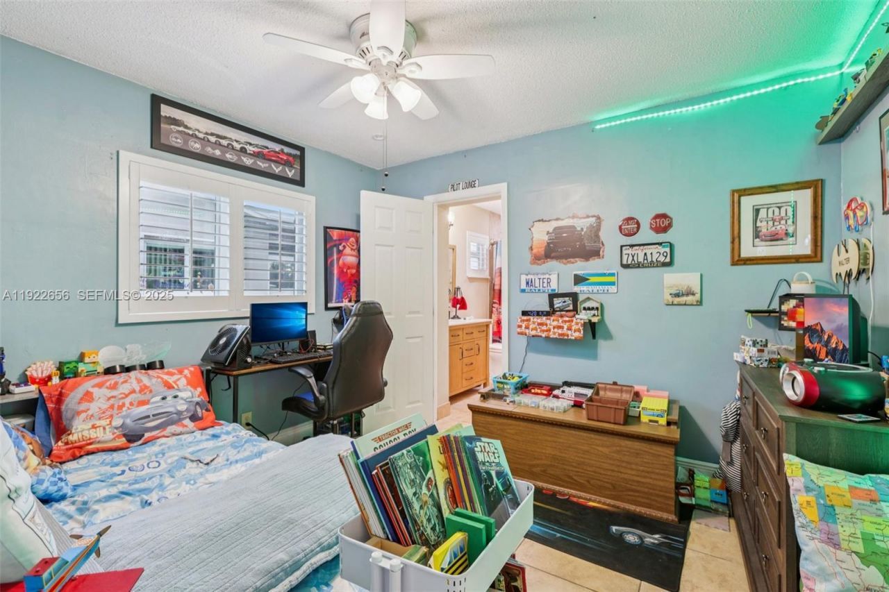 6003 NW 74th Ave, Tamarac, FL 33321 Photo