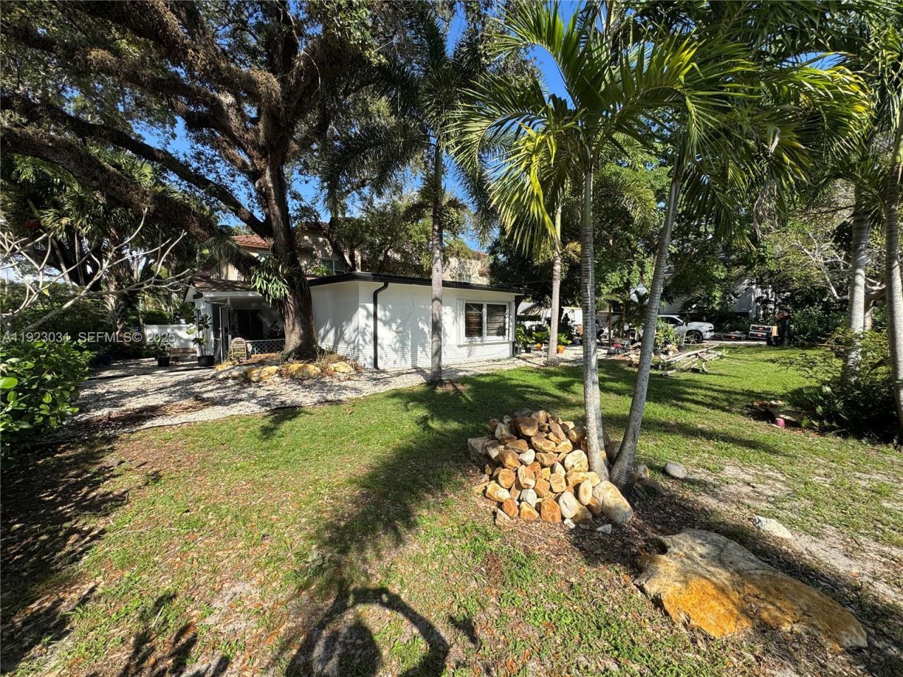 2390 SW 18th Ave, Fort Lauderdale, FL 33315 Photo