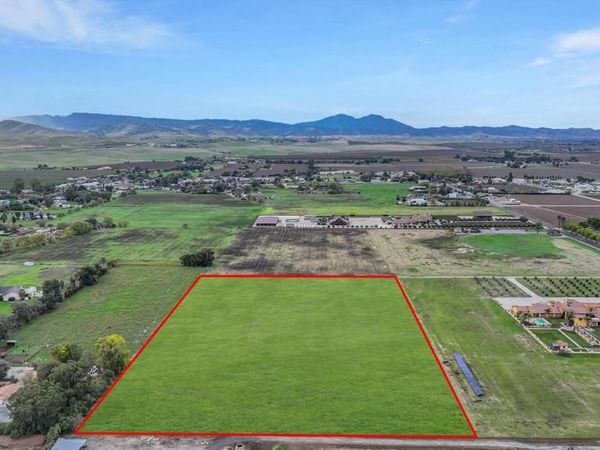 3590 Byer Rd, Byron, CA 94514