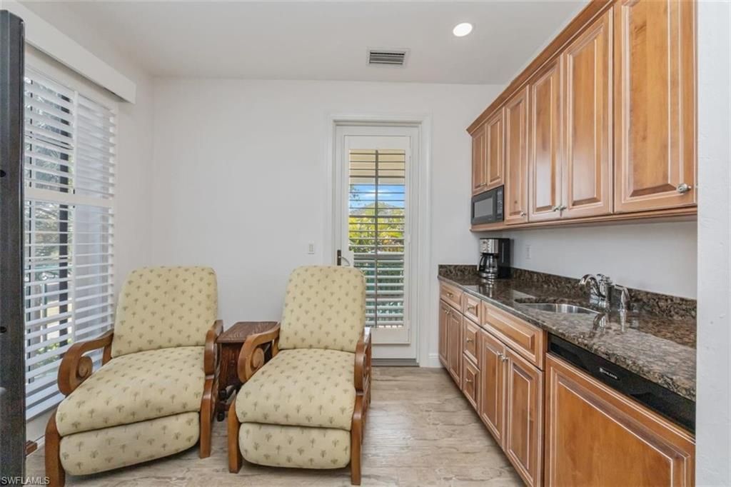 1180 Clam Ct, Naples, FL 34102 Photo