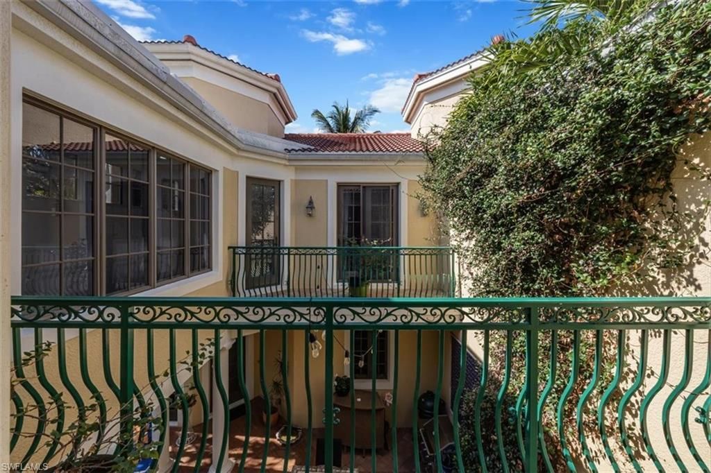 1180 Clam Ct, Naples, FL 34102 Photo