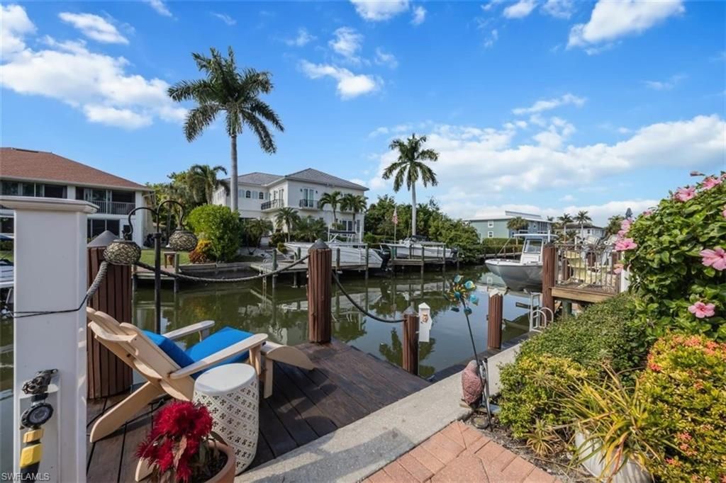 1180 Clam Ct, Naples, FL 34102 Photo