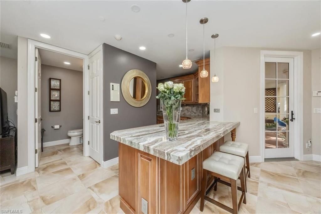 1180 Clam Ct, Naples, FL 34102 Photo