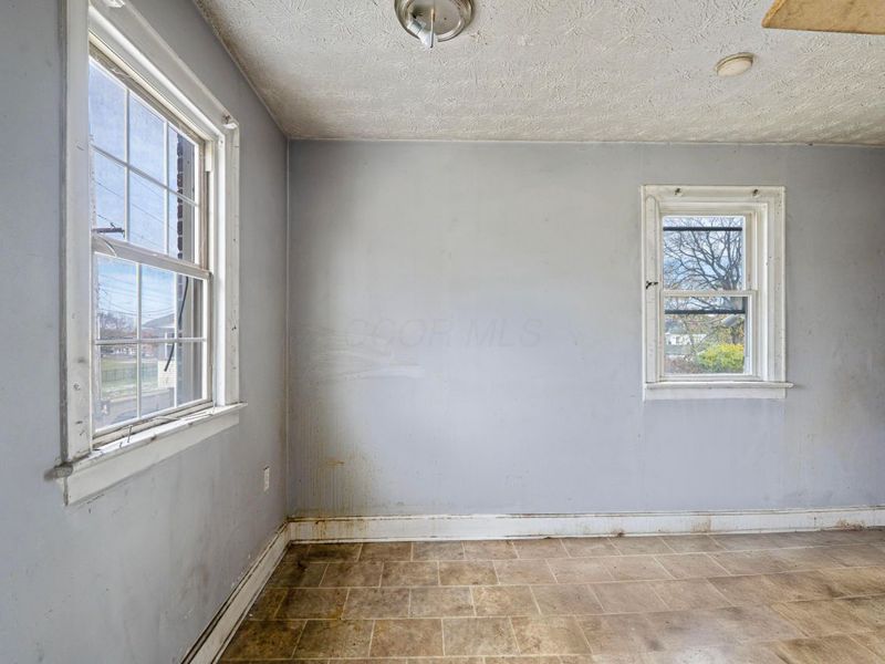 397 Catherine Street, Columbus, OH 43223 Photo 11