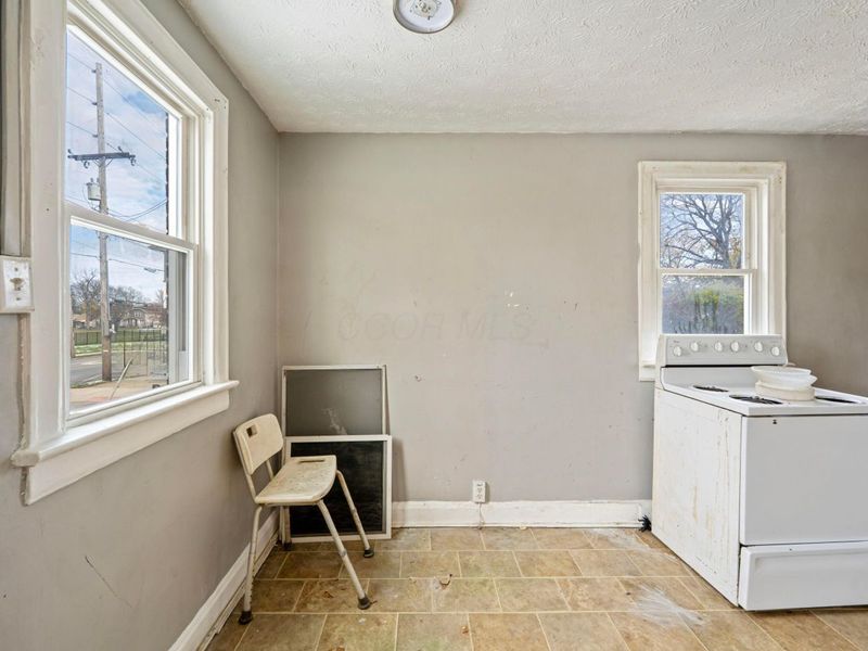 397 Catherine Street, Columbus, OH 43223 Photo 24