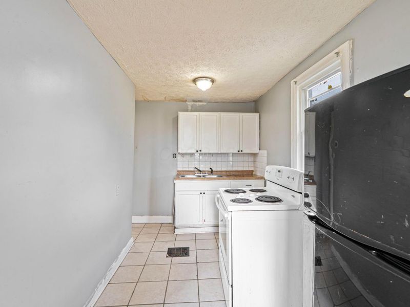 397 Catherine Street, Columbus, OH 43223 Photo 26