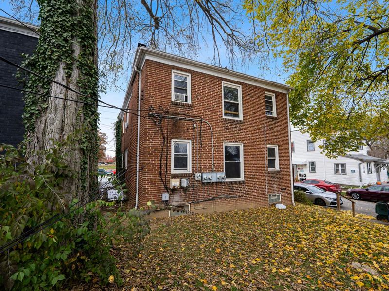 397 Catherine Street, Columbus, OH 43223 Photo 3