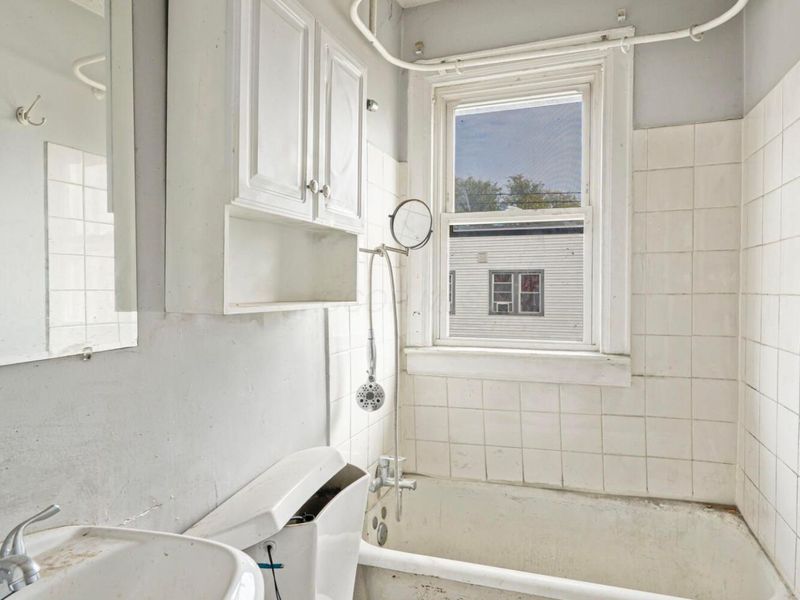 397 Catherine Street, Columbus, OH 43223 Photo 7