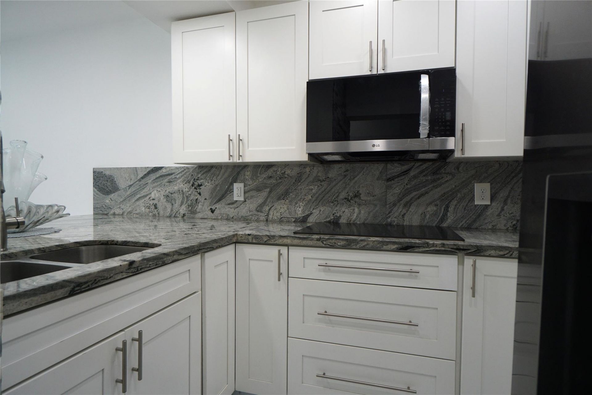 1035 W 77th St, Unit 208, Hialeah, FL 33014 Photo