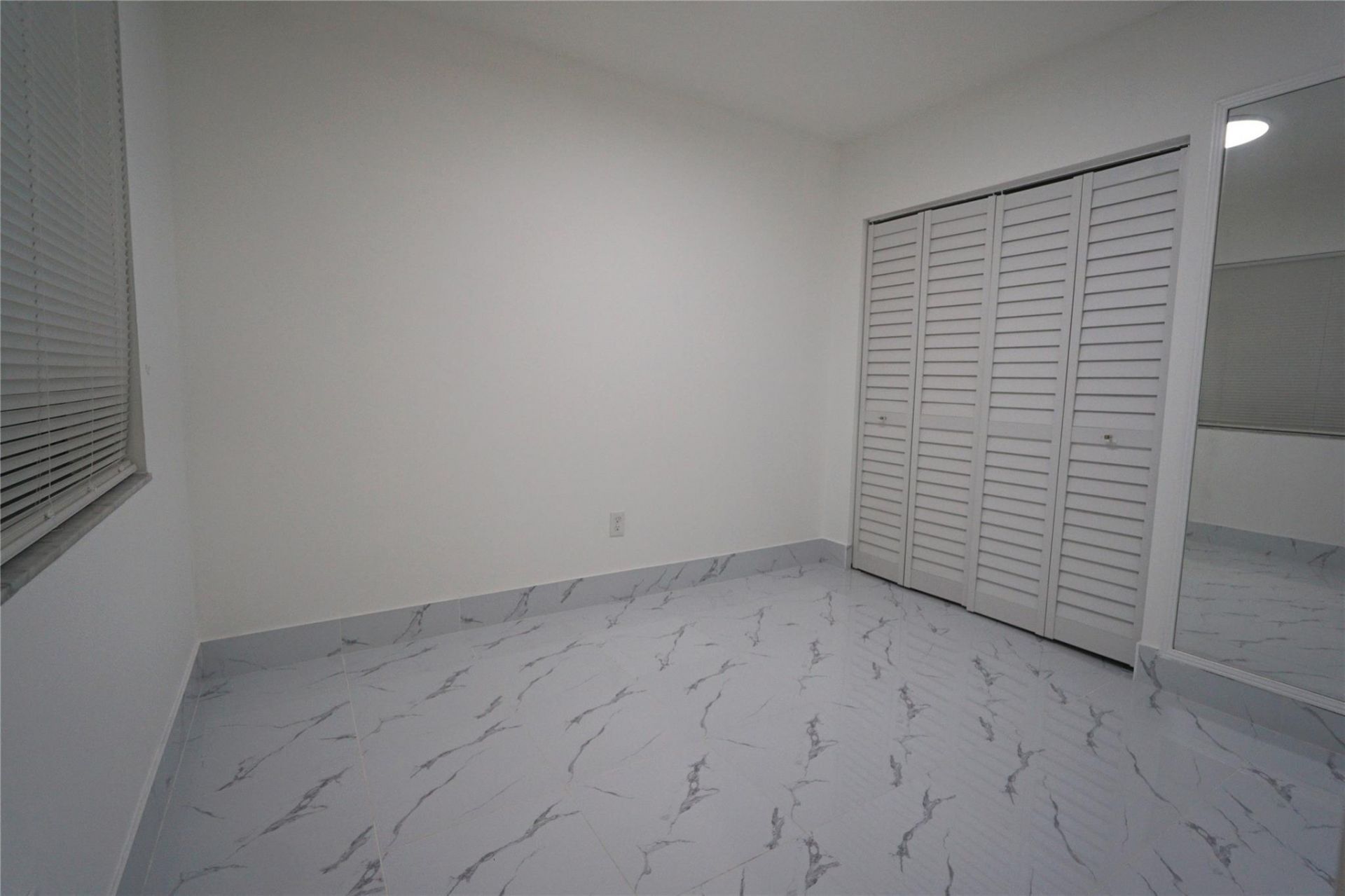 1035 W 77th St, Unit 208, Hialeah, FL 33014 Photo