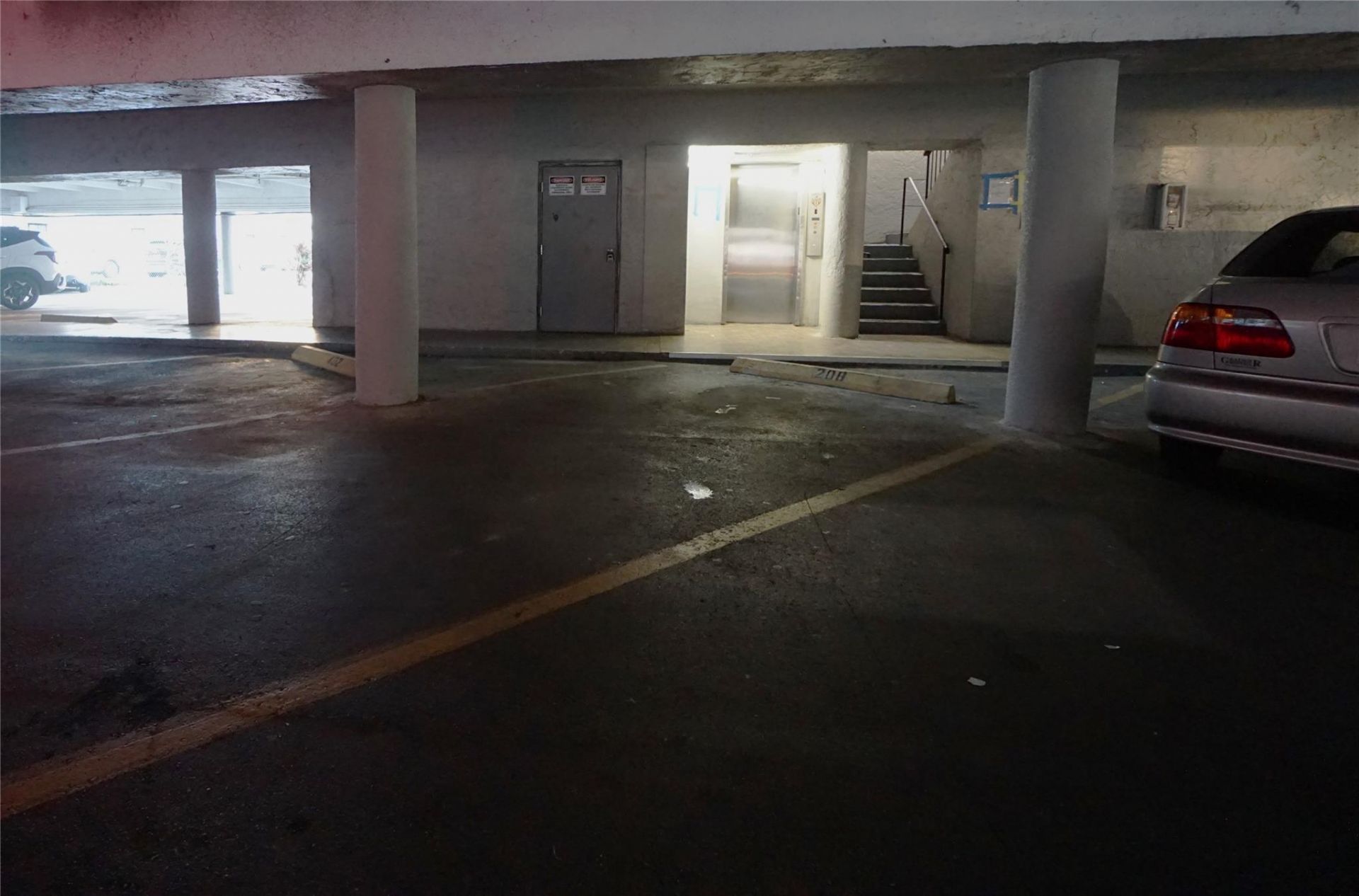 1035 W 77th St, Unit 208, Hialeah, FL 33014 Photo