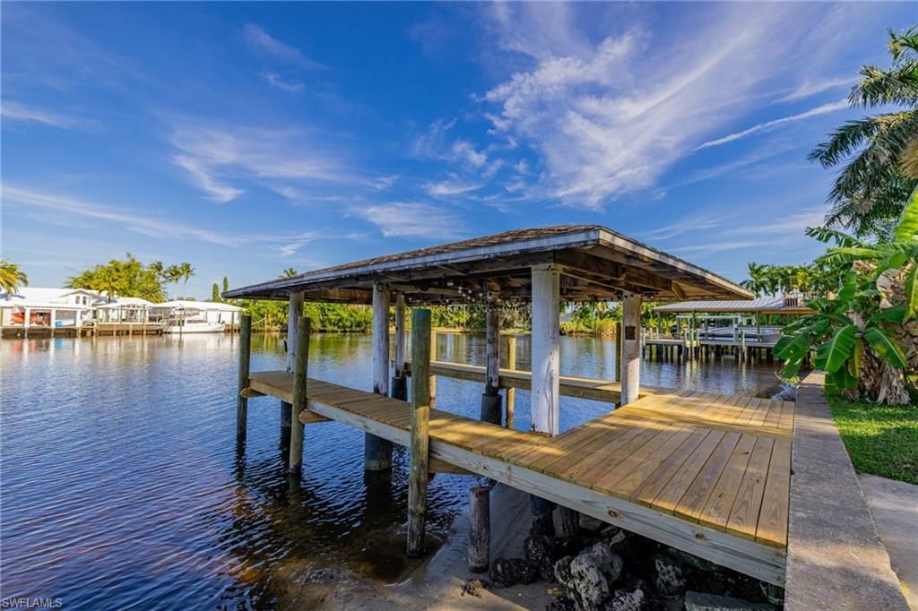 14502 Riverside Dr, Fort Myers, FL 33905 Photo