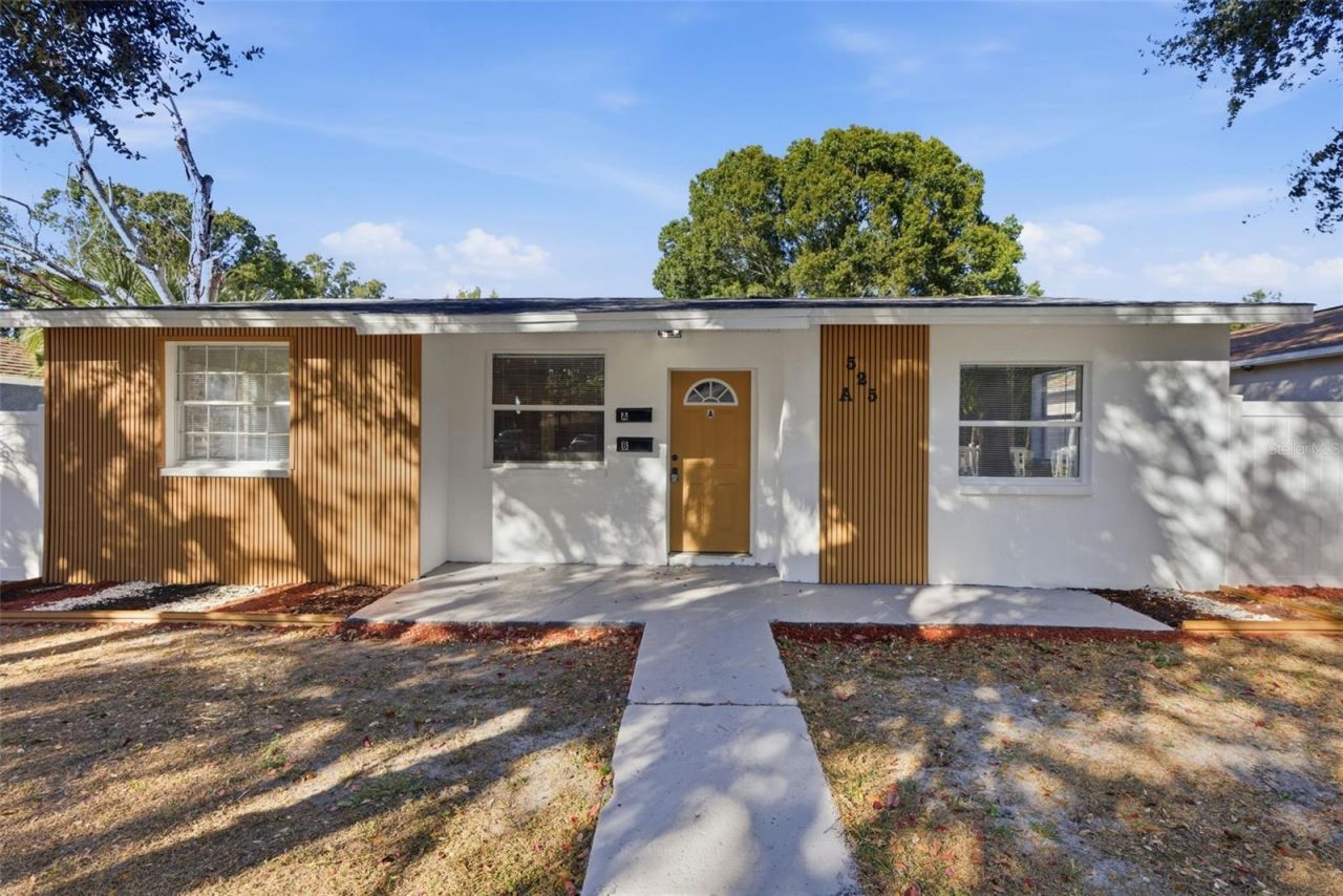 525 27th Avenue S, Saint Petersburg, FL 33705 Main Photo