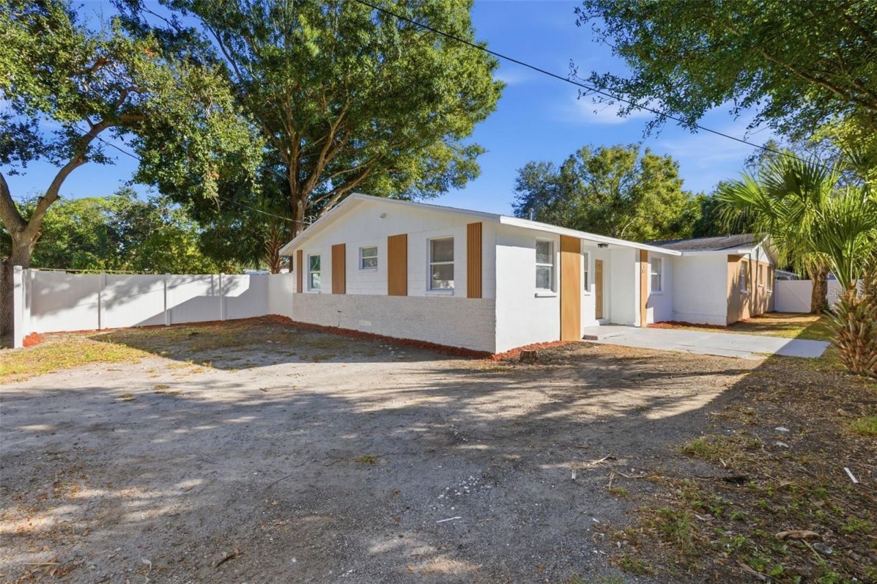 525 27th Avenue S, Saint Petersburg, FL 33705 Photo