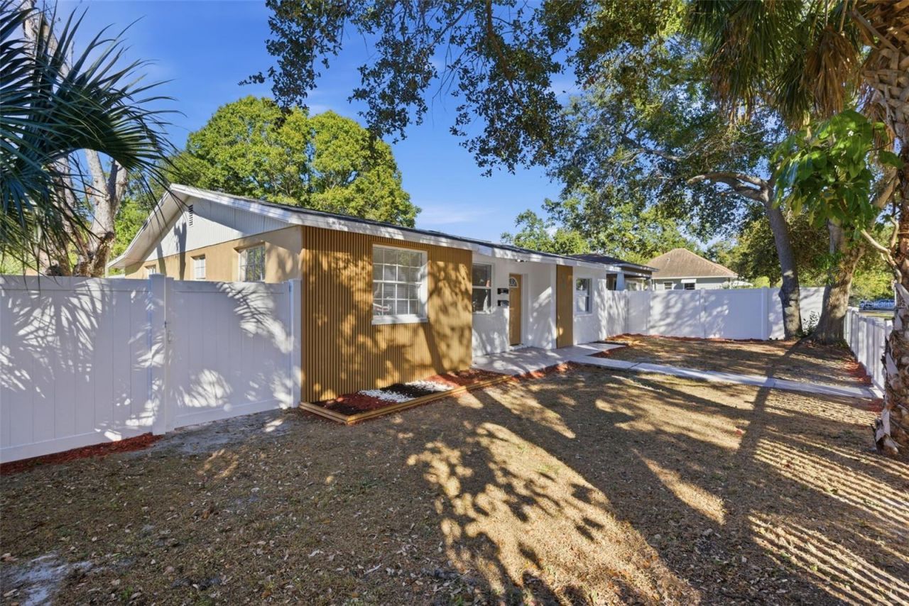 525 27th Avenue S, Saint Petersburg, FL 33705 Photo