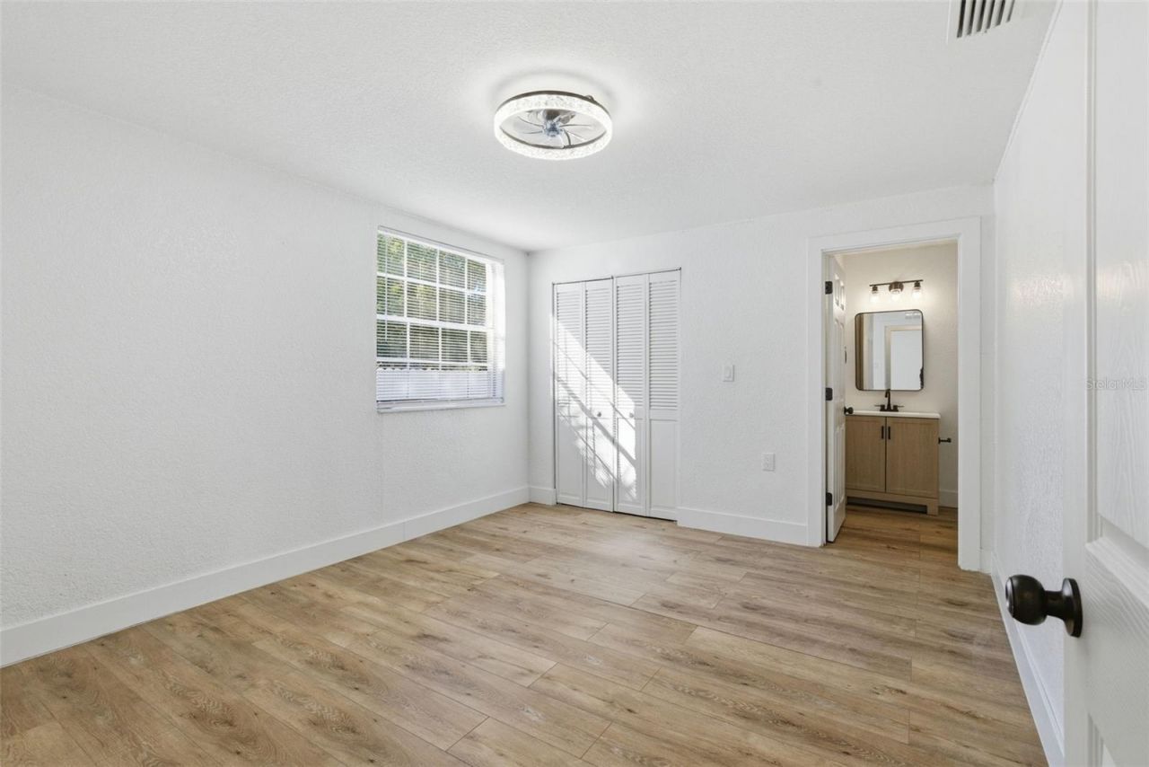 525 27th Avenue S, Saint Petersburg, FL 33705 Photo