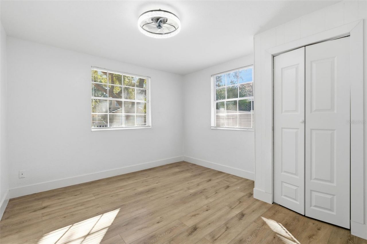 525 27th Avenue S, Saint Petersburg, FL 33705 Photo