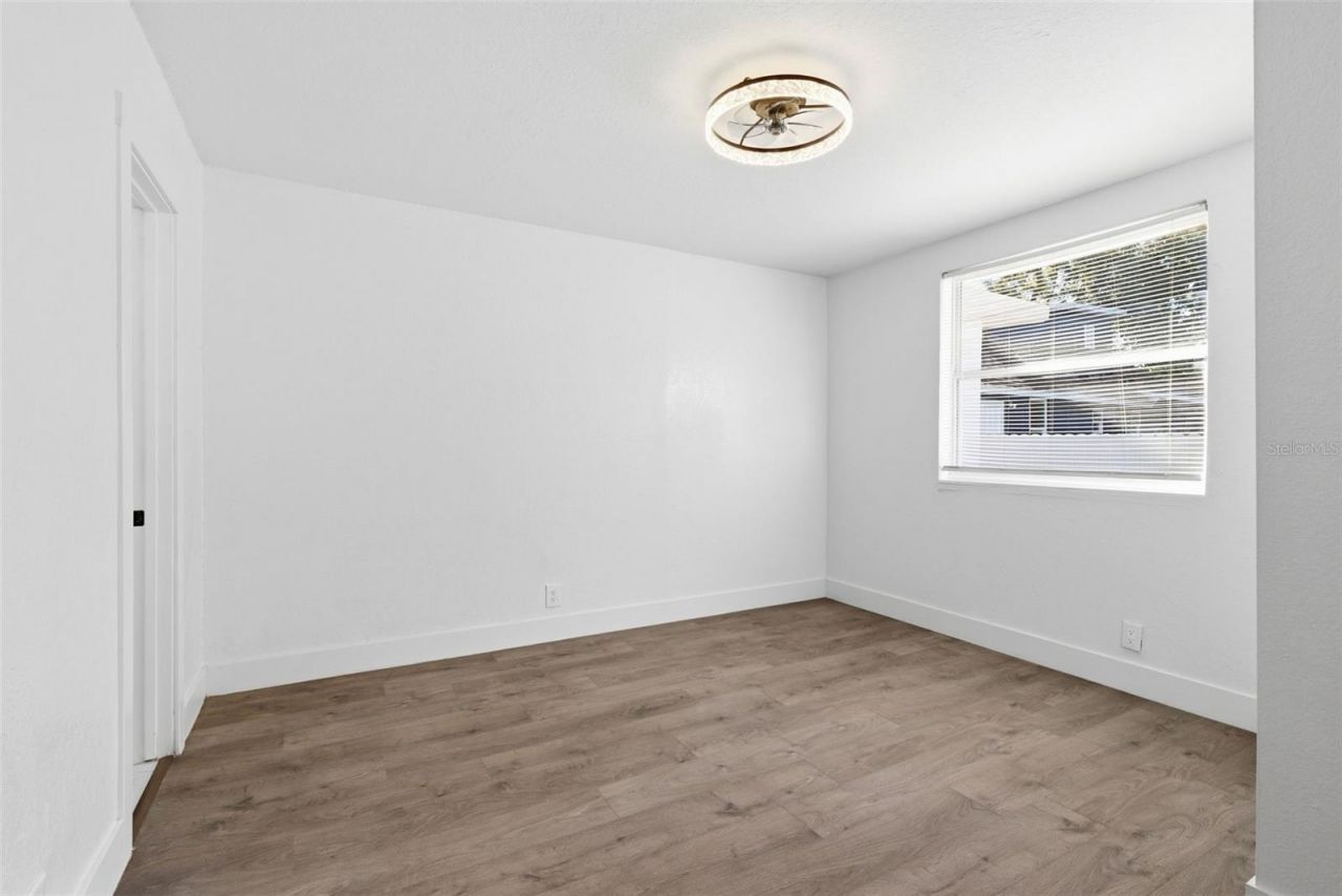 525 27th Avenue S, Saint Petersburg, FL 33705 Photo