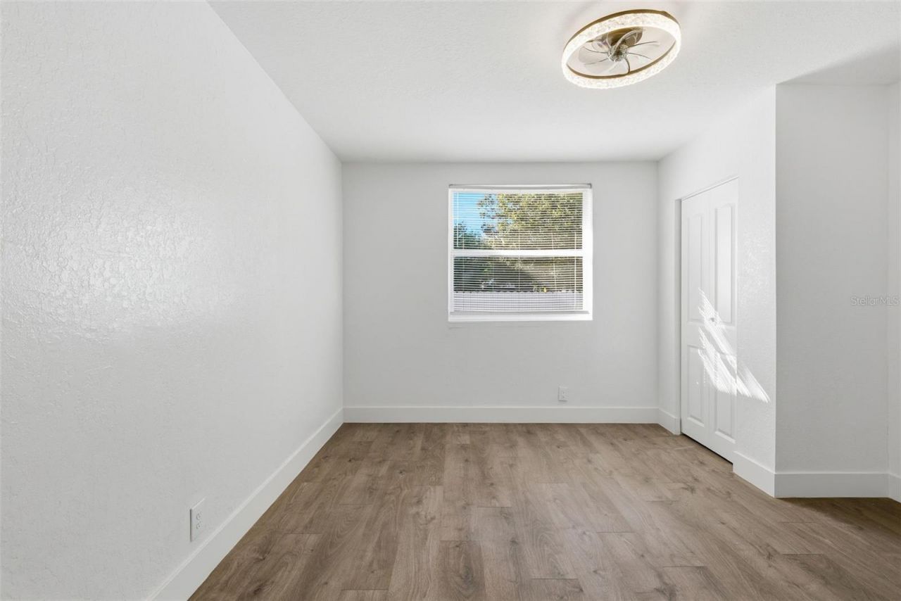 525 27th Avenue S, Saint Petersburg, FL 33705 Photo