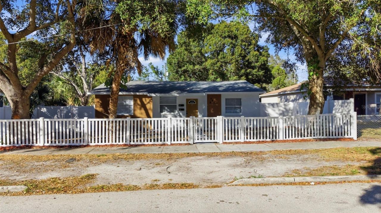 525 27th Avenue S, Saint Petersburg, FL 33705 Photo