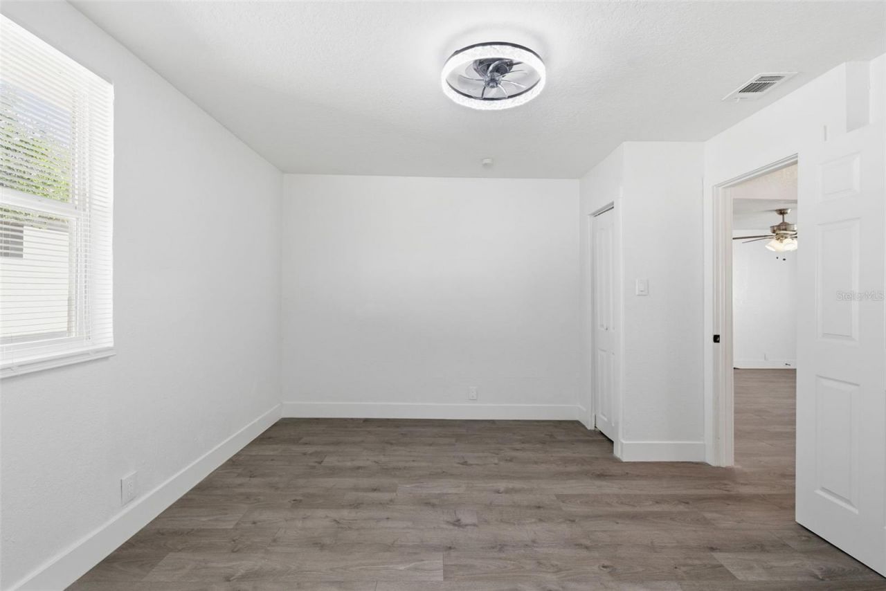 525 27th Avenue S, Saint Petersburg, FL 33705 Photo