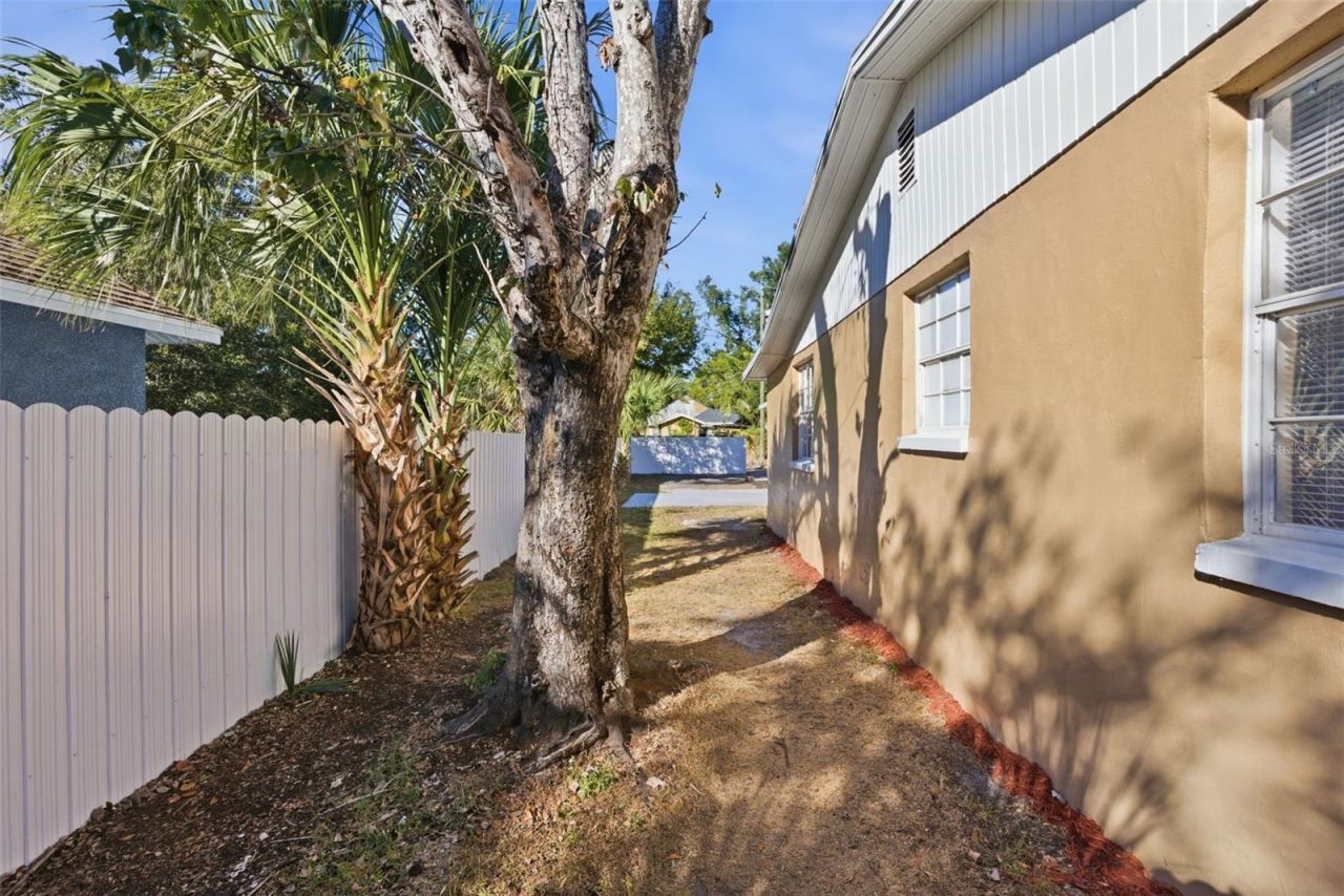 525 27th Avenue S, Saint Petersburg, FL 33705 Photo