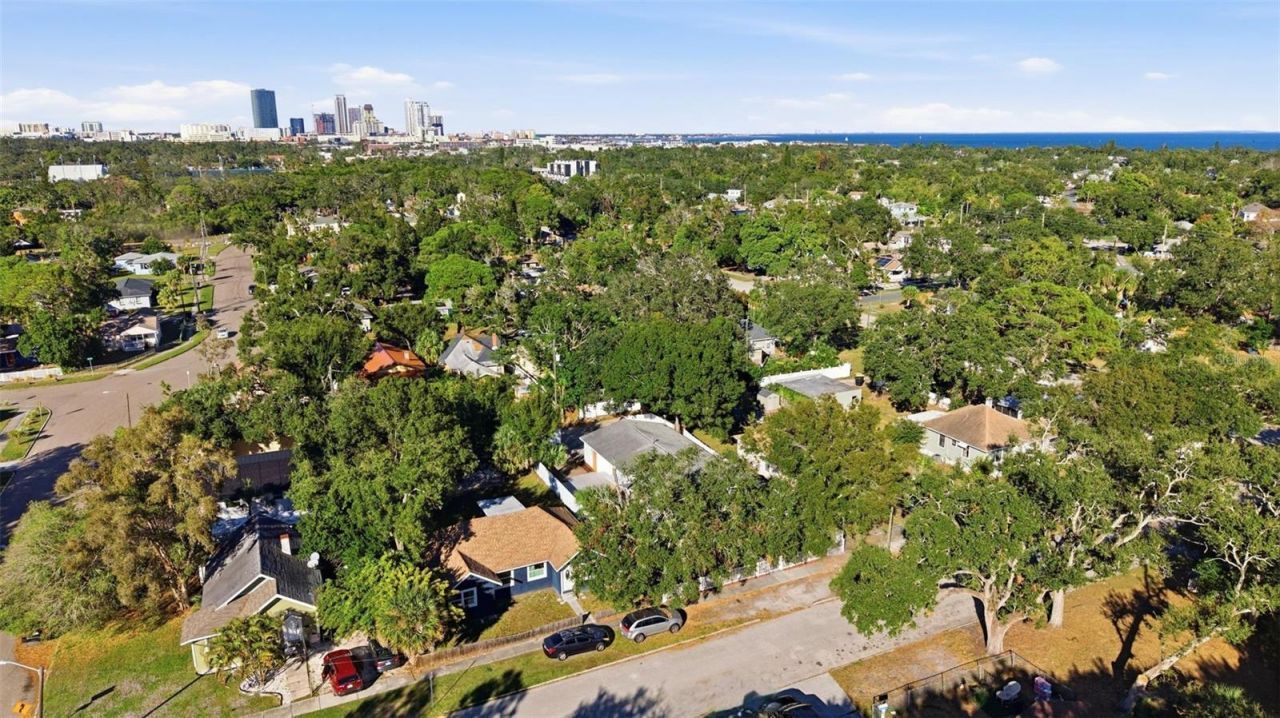 525 27th Avenue S, Saint Petersburg, FL 33705 Photo