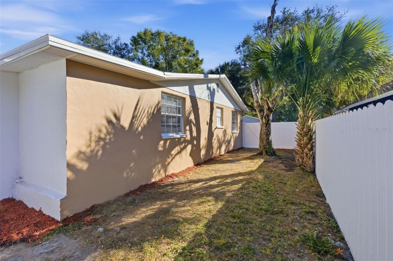 525 27th Avenue S, Saint Petersburg, FL 33705 Photo