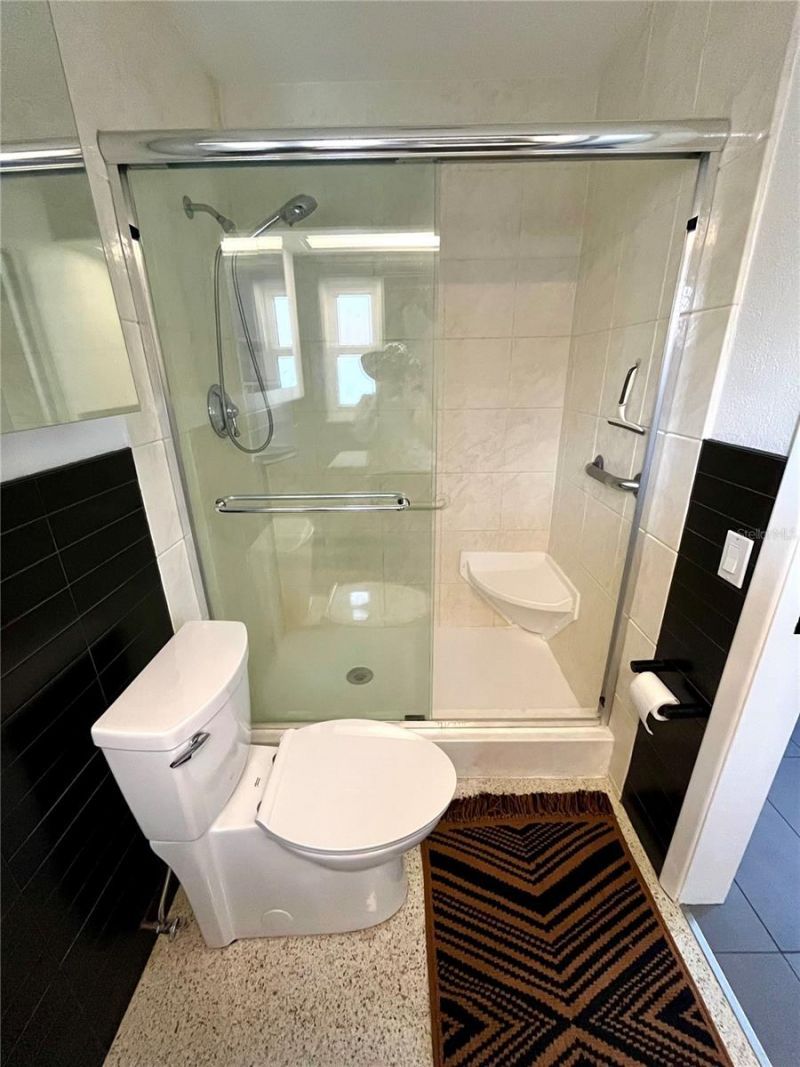 1945 68th Avenue S, Saint Petersburg, FL 33712 Photo