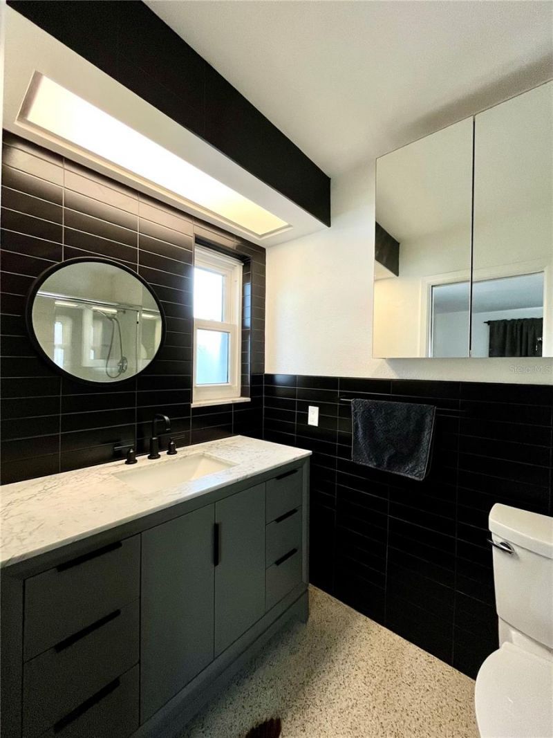 1945 68th Avenue S, Saint Petersburg, FL 33712 Photo