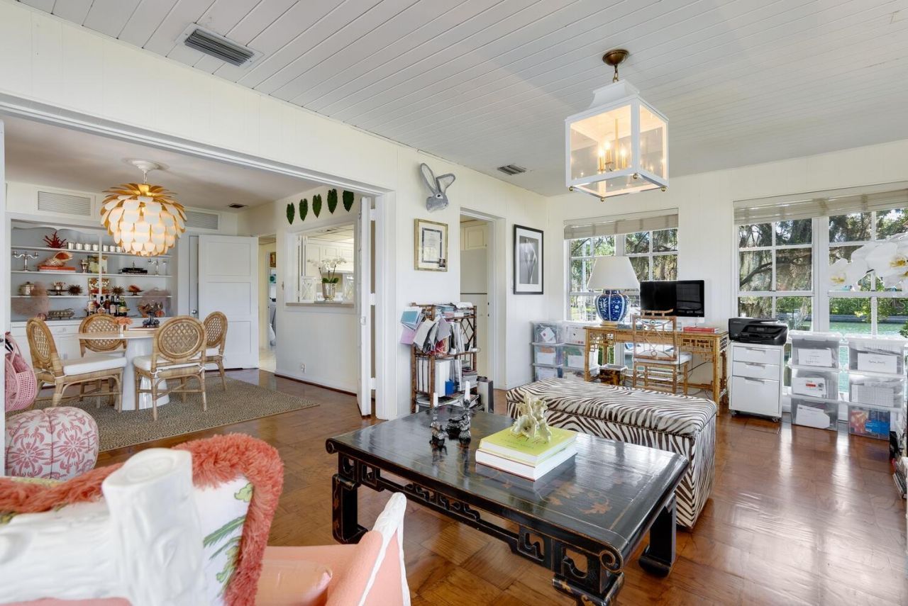 1542 Gulfview Drive, Sarasota, FL 34236 Photo