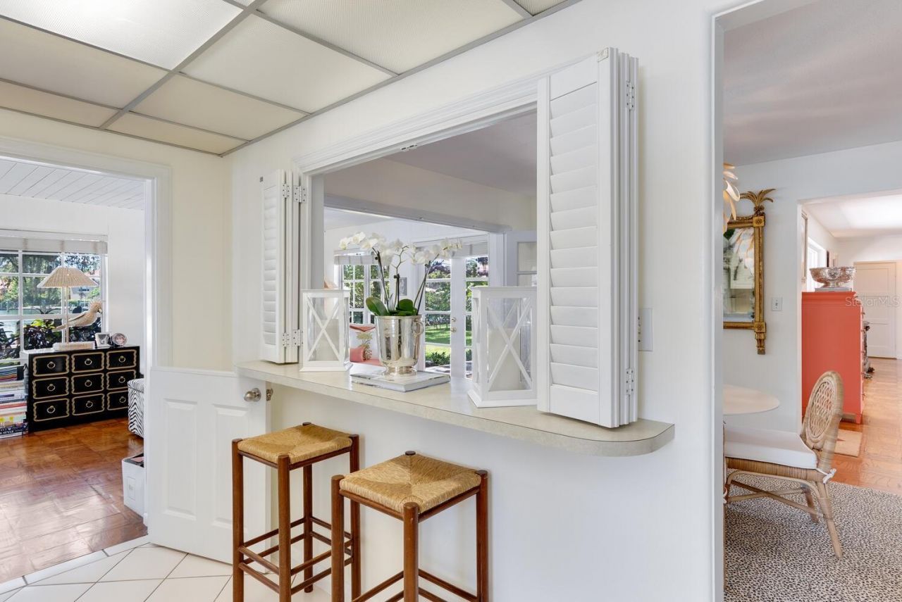 1542 Gulfview Drive, Sarasota, FL 34236 Photo