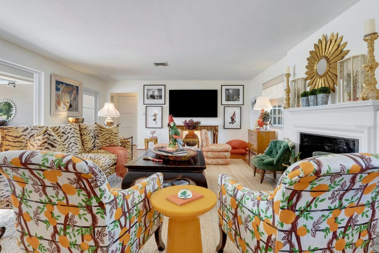 1542 Gulfview Drive, Sarasota, FL 34236 Photo