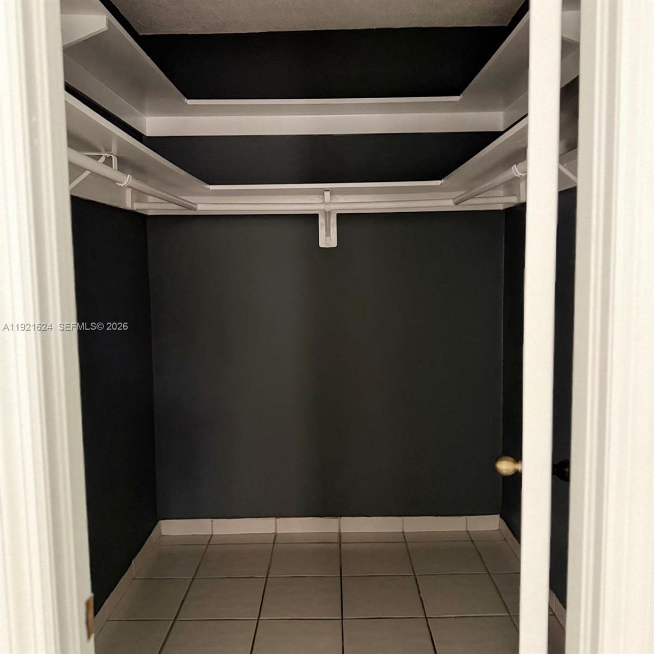 5501 NW 7th St, Unit E301, Miami, FL 33126 Photo