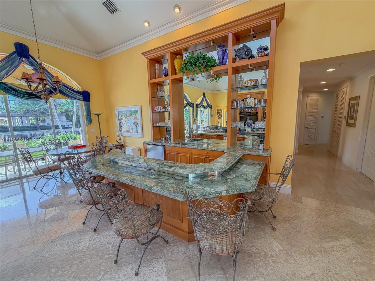 3220 NE 165th St, North Miami Beach, FL 33160 Photo