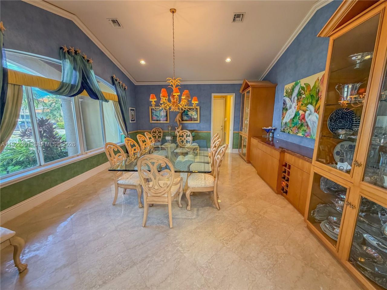 3220 NE 165th St, North Miami Beach, FL 33160 Photo