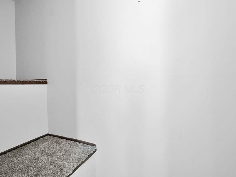 53 Neil Street, Delaware, OH 43015 Photo 9