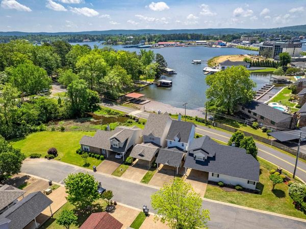 112 Lake Pointe Cove, Hot Springs, AR 71913