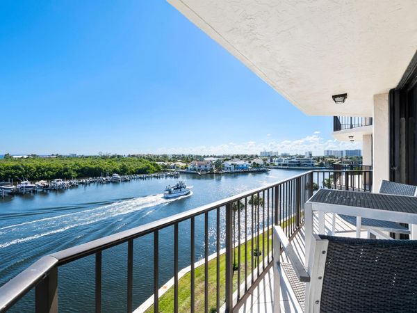 899 Jeffery Street, Unit 614, Boca Raton, FL 33487