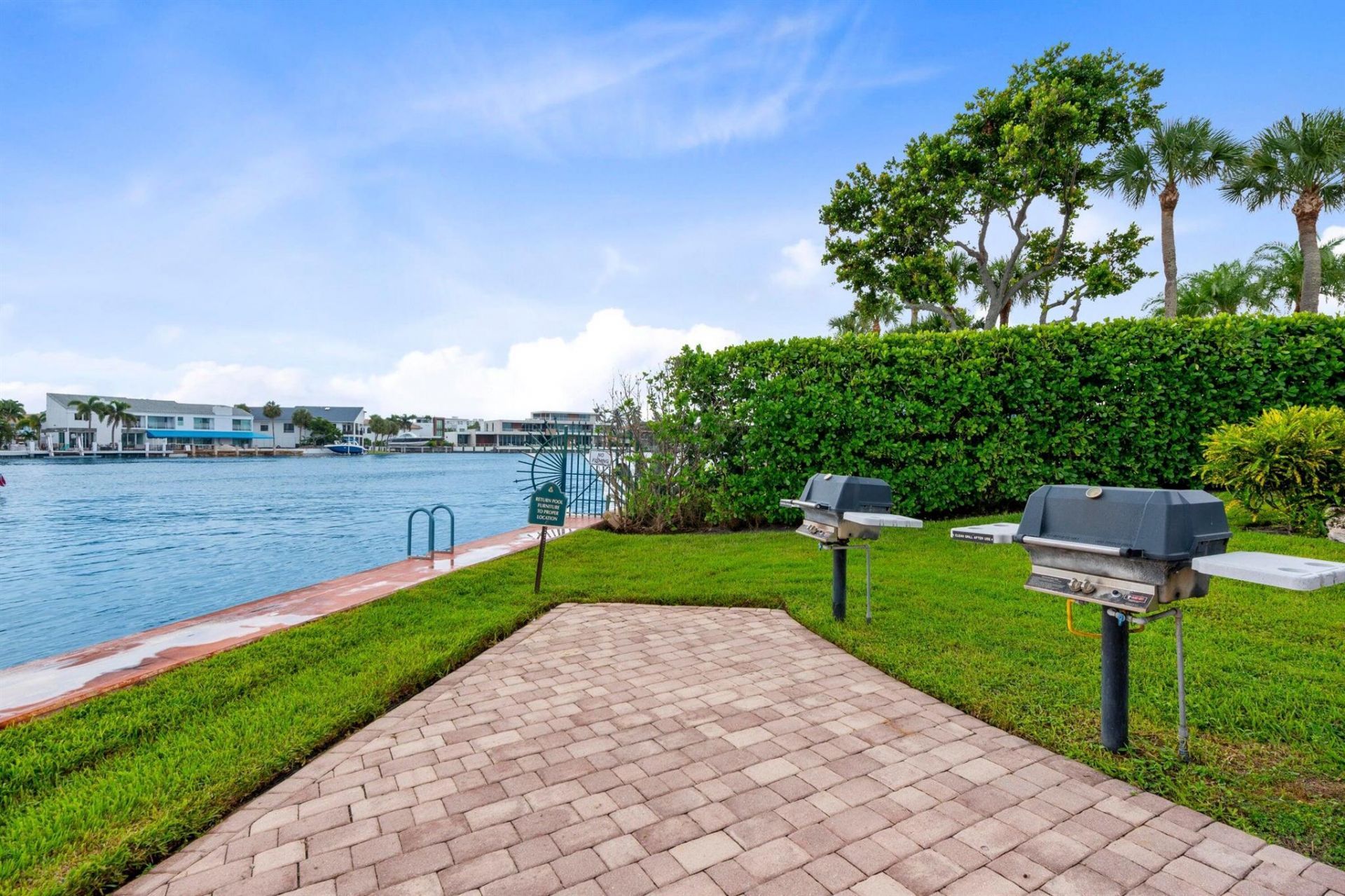 899 Jeffery Street, Unit 614, Boca Raton, FL 33487 Photo