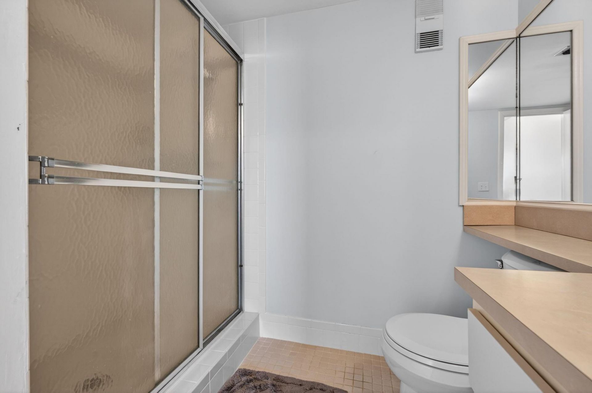 2205 S Cypress Bend Drive, Unit 604, Pompano Beach, FL 33069 Photo