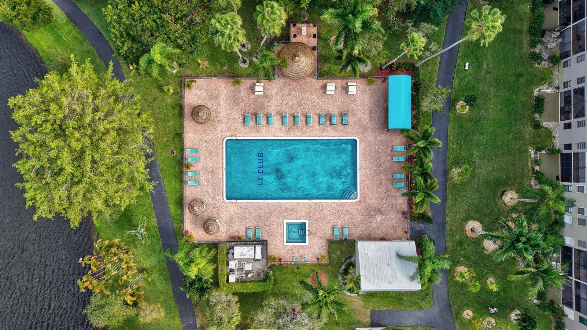 2205 S Cypress Bend Drive, Unit 604, Pompano Beach, FL 33069 Photo