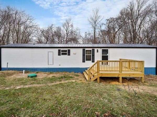 447 Rock Crusher Rd, Livingston, TN 38570