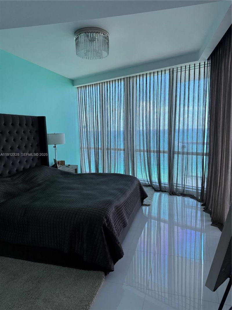 17121 Collins Ave, Unit 1905, Sunny Isles Beach, FL 33160 Photo