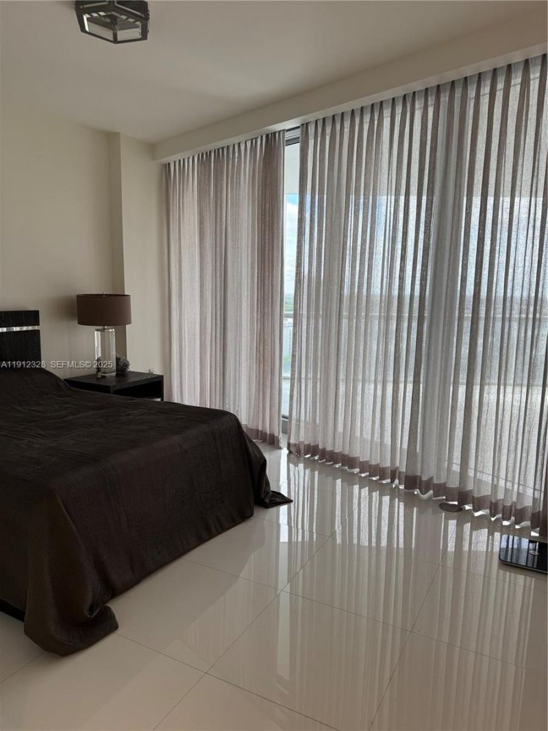 17121 Collins Ave, Unit 1905, Sunny Isles Beach, FL 33160 Photo