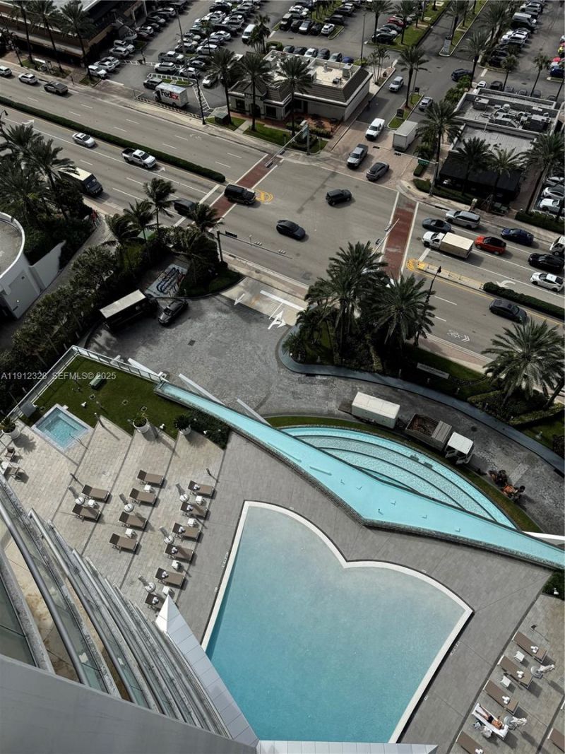 17121 Collins Ave, Unit 1905, Sunny Isles Beach, FL 33160 Photo