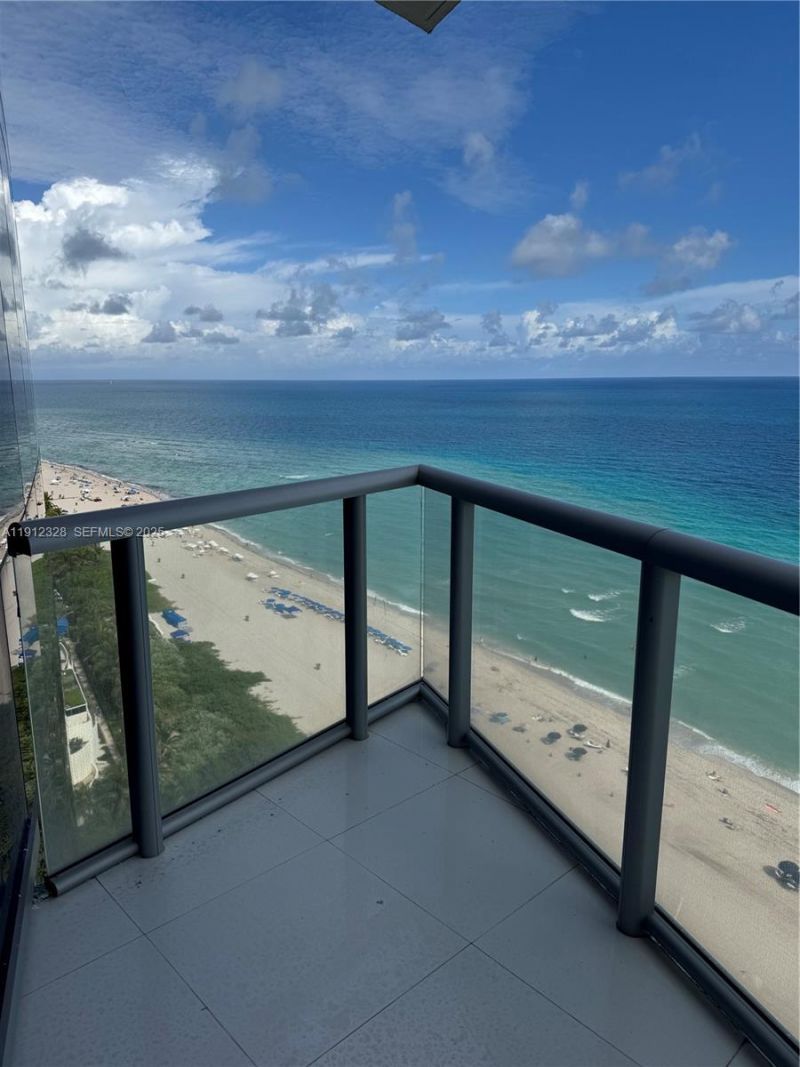17121 Collins Ave, Unit 1905, Sunny Isles Beach, FL 33160 Photo