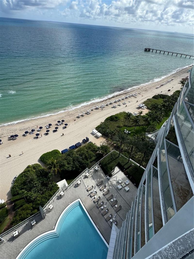 17121 Collins Ave, Unit 1905, Sunny Isles Beach, FL 33160 Photo